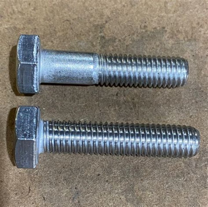 Are longer screws stronger?