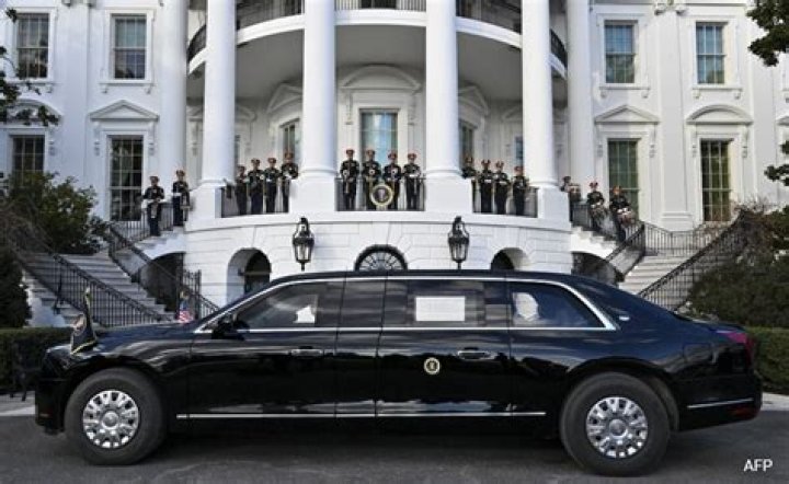 Did larry david drive limos?