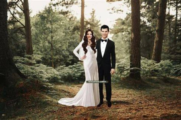 Did renesmee marry jacob?