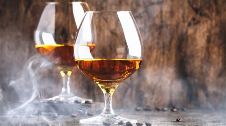 Does armagnac taste like cognac?