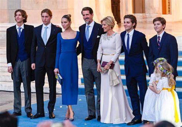Does greece have royalty?
