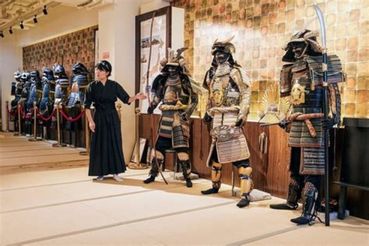 Does samurais still exist?