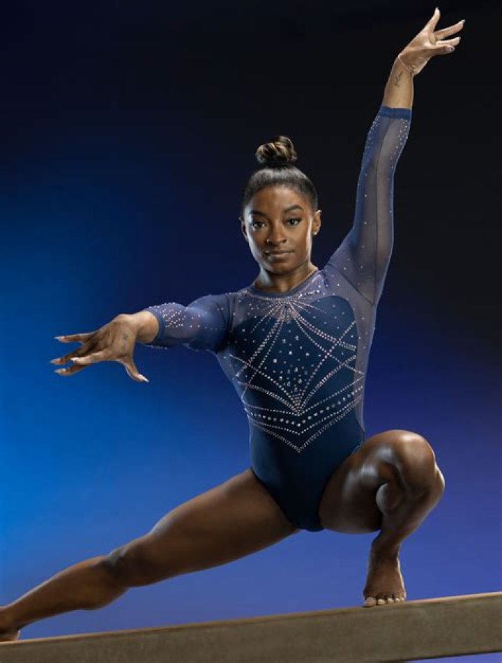How are leotards measured?