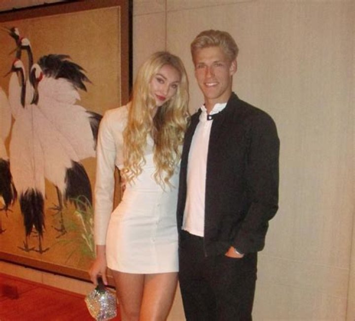How old is cameron brink?