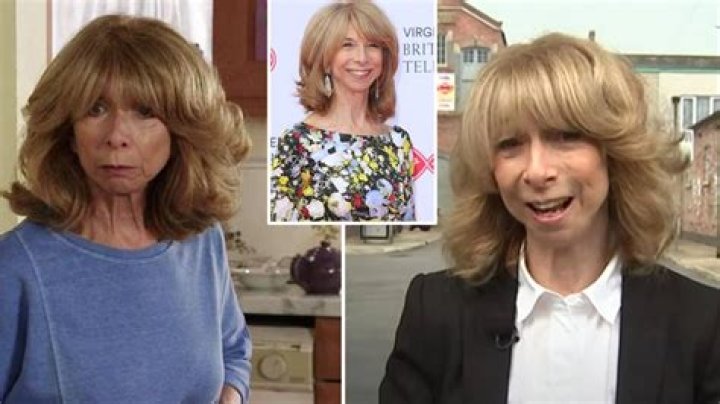 How old is gail platt?