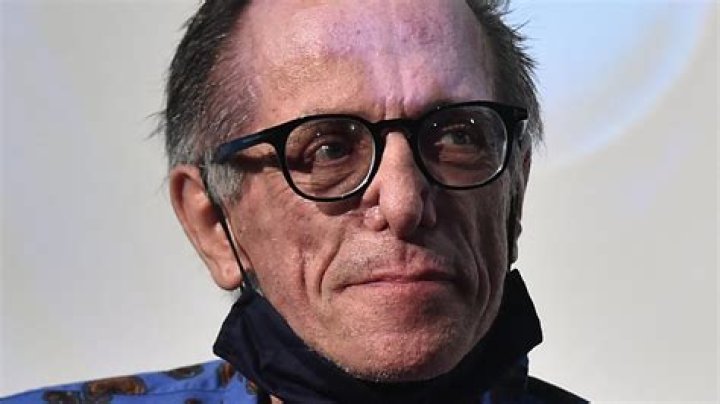 Is clive barker still alive?