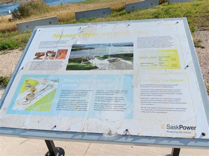 When was the nipawin dam built?